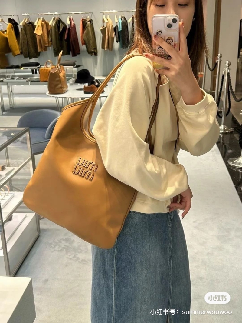 Miu Miu Tote Bags